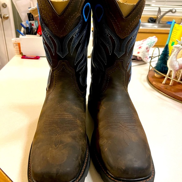 Ariat men’s size 10 work/cowboy boots. - Picture 3 of 6